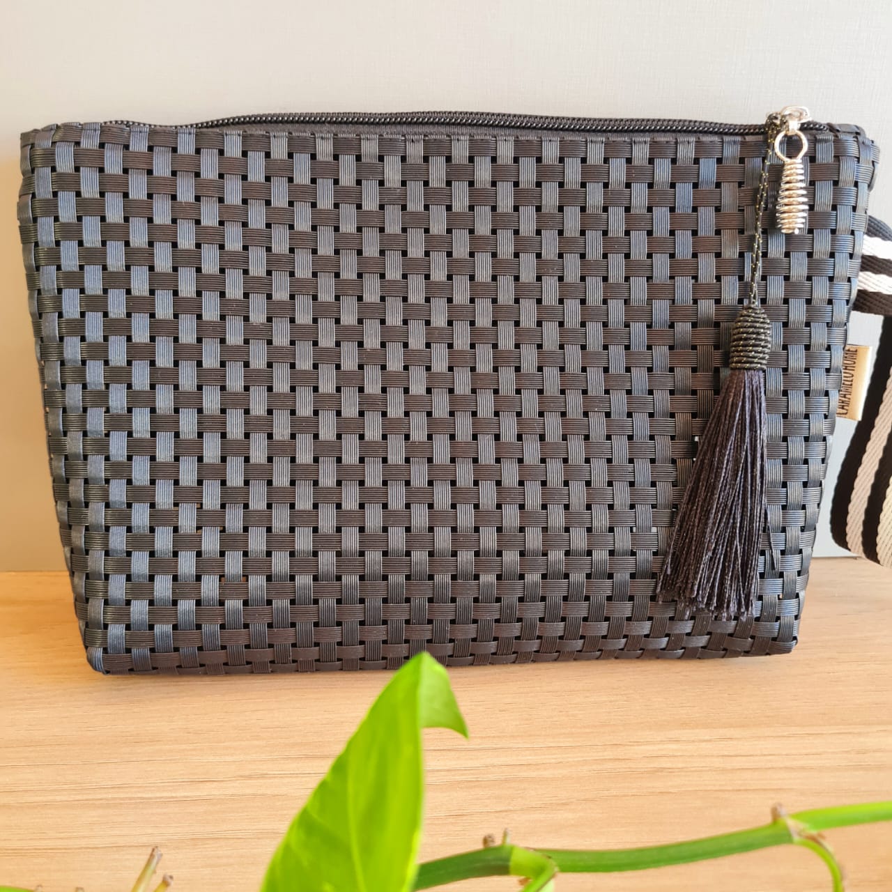 NECESSAIRE TELA DE NYLON PRETA