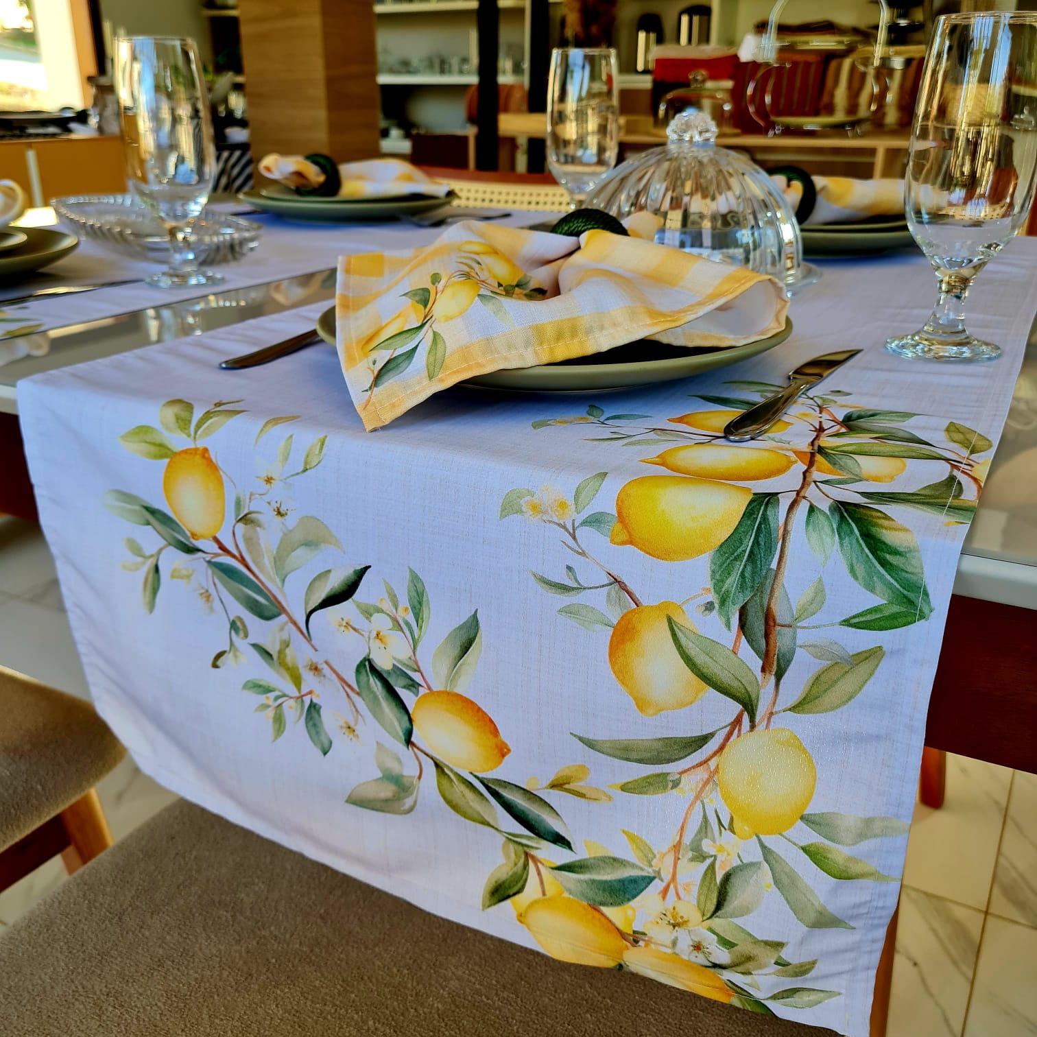 TRILHO DE MESA LIMÕES LINHO
