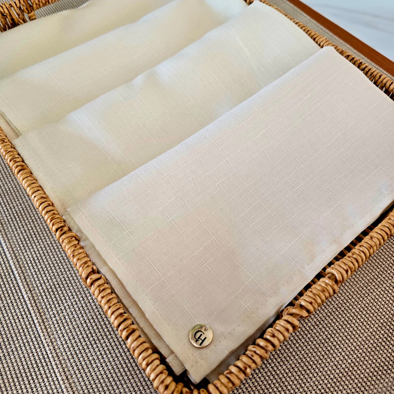 GUARDANAPO CREME OXFORD MAQUINETADO